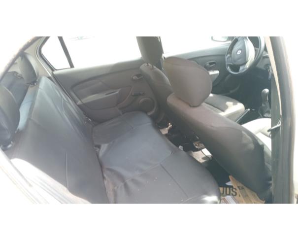 Foto de AUTOMOVEL RENAULT/LOGAN AUTH 1.0, ALCOOL/GASOLINA, BRANCA, 2019/2020, CHASSI: 93Y4SRF84LJ923171, RENAVAM: 01193179243, NO ESTADO EM QUE SE ENCONTRA.