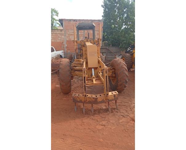 Foto de MOTONIVELADORA FIATALLIS FG 70A, AMARELA, ANO 1994, DIESEL, NO ESTADO EM QUE SE ENCONTRA.