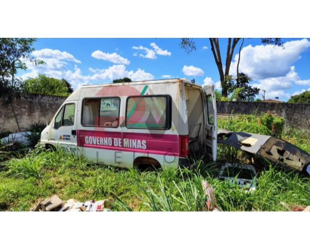 Foto de SUCATA SEM BAIXA, ESPECIAL / CAMINHONETE FIAT/DUCATO M RONTAN AMB, 2005/2005, DIESEL, BRANCA, ANTIGA PLACA HMG-4480, NO ESTADO EM QUE SE ENCONTRA.