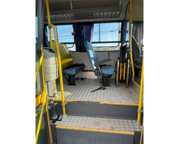 Foto de PASSAGEIRO / ONIBUS MPOLO/VOLARE V8L 4X4 EO, 2012/2013, DIESEL, AMARELA, PLACA NRZ – 3E33, RENAVAM: 00508083265,, CHASSI: 93PB58M1MDC045464, NO ESTADO EM QUE SE ENCONTRA.