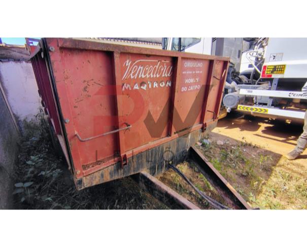 Foto de LOTE CONTENDO CARRETINHA HIDRAULICA MAQTRON W500, FILIPADA, NO ESTADO EM QUE SE ENCONTRA.