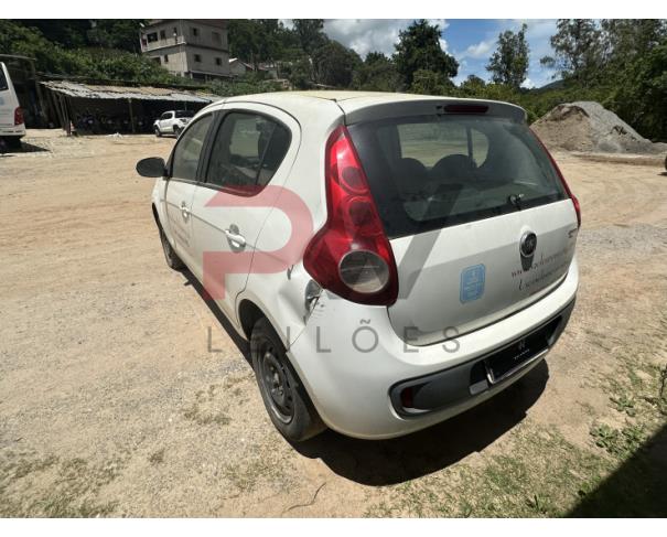 Foto de AUTOMOVEL FIAT/PALIO ATTRACTIV 1.0, ALCOOL/GASOLINA, BRANCA, 2017/2017, CHASSI: ...03298, NO ESTADO EM QUE SE ENCONTRA. 