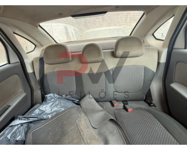 Foto de AUTOMOVEL FIAT/SIENA ESSENCE 1.6, ALCOOL/GASOLINA, BRANCA, 2014/2015, CHASSI: 9BD197163F3235485, RENAVAM: 01033945258, NO ESTADO EM QUE SE ENCONTRA.