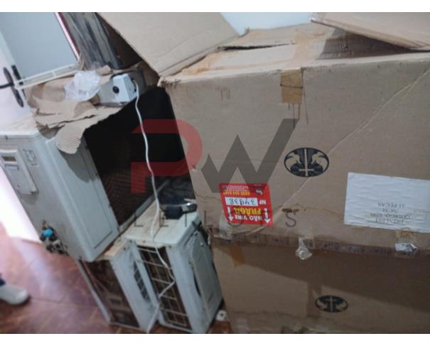 Foto de SUCATAS FERROSAS, SUCATAS ODONTOLÓGICAS, SUCATAS HOSPITALARES, ENTRE OUTROS, NO ESTADO EM QUE SE ENCONTRA.