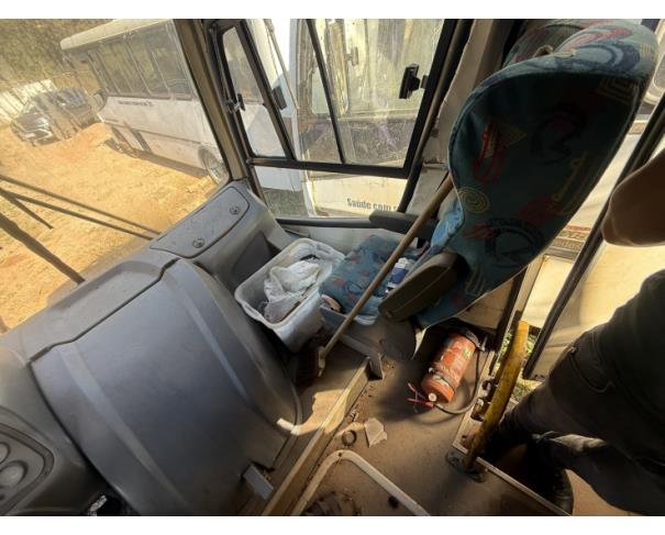 Foto de ONIBUS, M.BENZ/MASC GRANMINI O, BRANCA, 2010/2010, DIESEL, CHASSI: 9BM688277AB705008, RENAVAM: 00219999341, NO ESTADO EM QUE SE ENCONTRA.