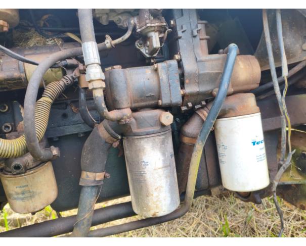Foto de LOTE CONTENDO TRATOR DESMONTADO NEW HOLLAND TL55E, ANO 2003, NO ESTADO EM QUE SE ENCONTRA.