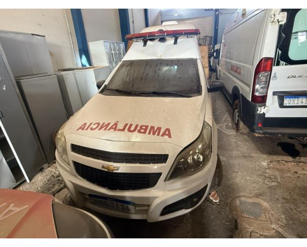 Foto de CAMINHONETE CHEVROLET/MONTANA PCIA A, ALCOOL/GASOLINA, BRANCA, 2020/2021, CHASSI: 9BGCA8030MB165005, RENAVAM: 01249788800, NO ESTADO EM QUE SE ENCONTRA.