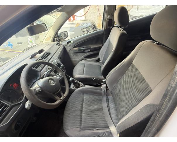 Foto de AUTOMOVEL VW/GOL 1.0L MC4, ALCOOL/GASOLINA, BRANCA, 2018/2019, CHASSI: 9BWAG45U1KT096361, RENAVAM:01177283120 , NO ESTADO EM QUE SE ENCONTRA.