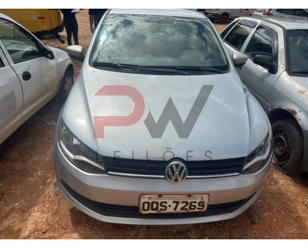 Foto de PASSAGEIRO / AUTOMOVEL VW/NOVO GOL 1.6, 2013/2014, ALC/GASOL, PRATA, PLACA OQS-7269, RENAVAM: 00568649737, CHASSI: 9BWAB45U9ET046472, NO ESTADO EM QUE SE ENCONTRA.
