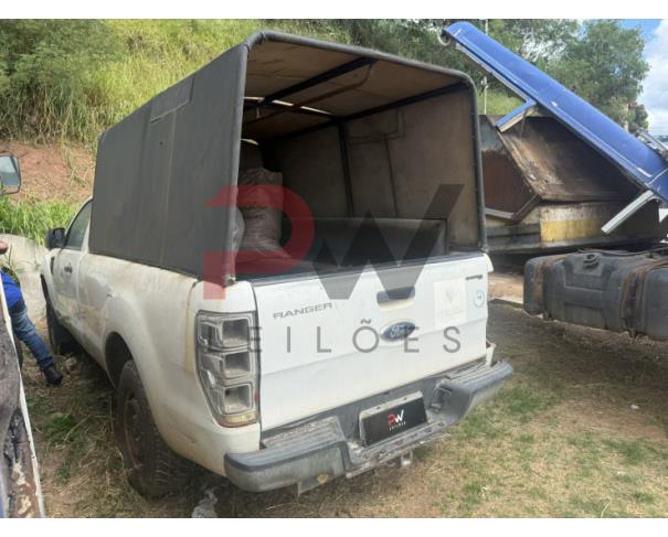Foto de CARGA / CAMINHONETE I/FORD RANGER XL 4X4 CS4 22H, 2013/2014, DIESEL, BRANCA, CHASSI: 8AFAR21N4EJ200874, RENAVAM: 00995209456, NO ESTADO EM QUE SE ENCONTRA. MOTOR AVARIADO.