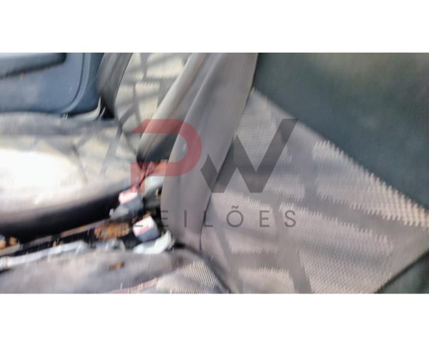 Foto de AUTOMOVEL FIAT/PALIO FIRE, 2016/2016, BRANCA, ALCOOL/GASOLINA, CHASSI: ...78149, NO ESTADO EM QUE SE ENCONTRA.