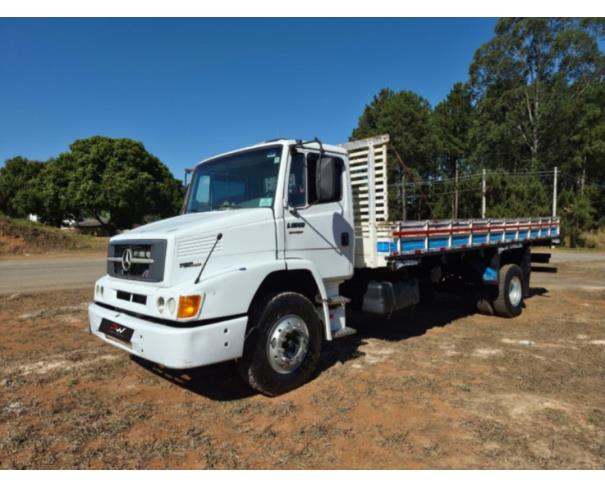 Foto de  CAMINHAO M.BENZ/L 1318, DIESEL, BRANCA, 2007/2007, NO ESTADO EM QUE SE ENCONTRA.