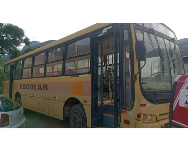 Foto de ONIBUS M.BENZ/CAIO APACHES21 U, DIESEL, BEGE, 2002/2002, CHASSI: 9BM3840672B303508, RENAVAM: 00789323850, NO ESTADO EM QUE SE ENCONTRA.