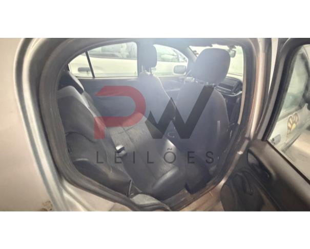 Foto de AUTOMOVEL FIAT/UNO DRIVE 1.0, ALCOOL/GASOLINA, COR, 2017/2018, CHASSI: 9BD195B4NJ0820074, RENAVAM: 01139674355, NO ESTADO EM QUE SE ENCONTRA. 