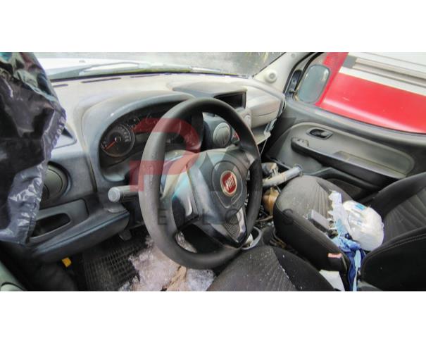 Foto de AUTOMOVEL FIAT/DOBLO ESSENCE 1.8, 2015/2016,BRANCA, ALCOOL/GASOLINA, CHASSI: ...33389, NO ESTADO EM QUE SE ENCONTRA.