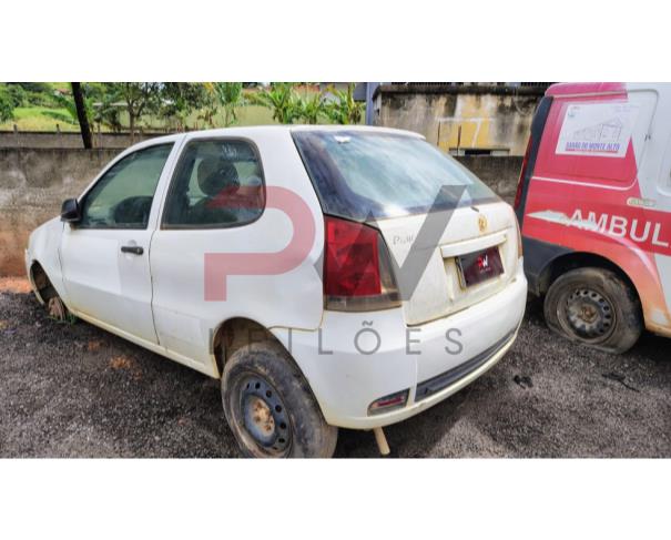 Foto de AUTOMOVEL FIAT/PALIO FIRE, 2016/2016, BRANCA, ALCOOL/GASOLINA, CHASSI: ...78149, NO ESTADO EM QUE SE ENCONTRA.