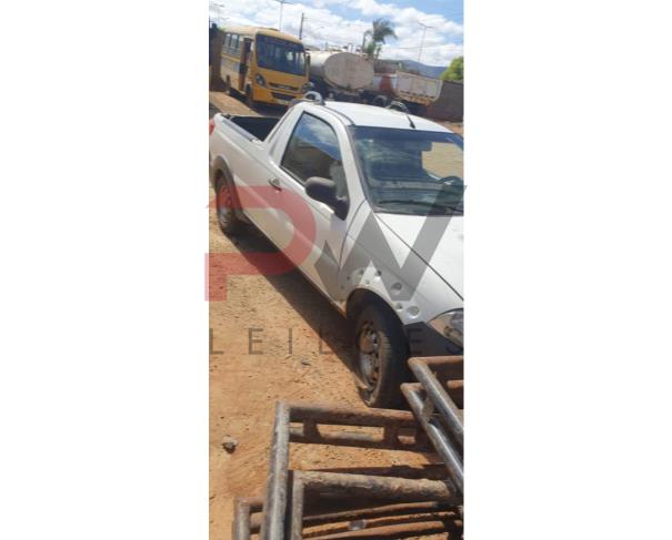 Foto de CARGA / CAMINHONETE FIAT/STRADA WORKING, ALCOOL/GASOLINA, BRANCA, 2016/2016, PLACA PYE-2479, CHASSI: 9BD57814UG102198, RENAVAM: 01092131369, NO ESTADO EM QUE SE ENCONTRA. 