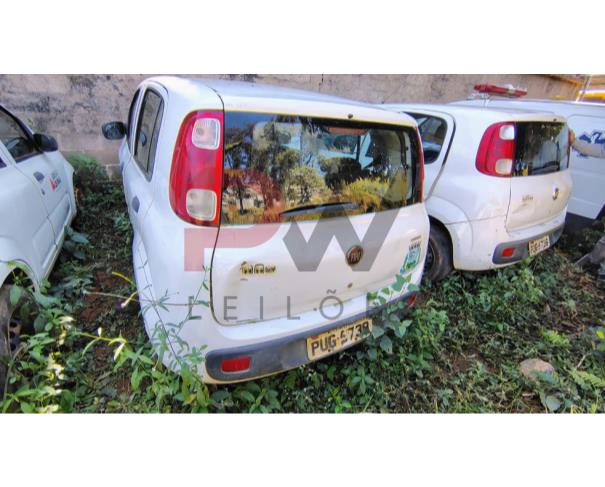Foto de FIAT/UNO VIVACE 1.0, ALCOOL/GASOLINA, BRANCA, 2014/2014, CHASSI: 9BD195152E0600165, RENAVAM: 1013797423, NO ESTADO EM QUE SE ENCONTRA.