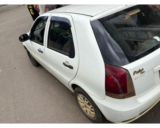 Foto de AUTOMOVEL, FIAT/PALIO FIRE, BRANCA, 2014/2015, ALCOOL/GASOLINA, CHASSI: 9BD17122LF5944916, RENAVAM: 01010300315.