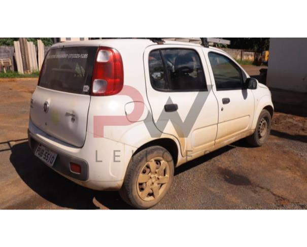 Foto de UNO ECONOMY 0,5L 088CV 1400  FAB FIAT COR BRANCA PLACA PUB-5510 ANO FAB/MOD 2014/2014 COMBUSTÍVEL FLEX CHASSI 9BD195173E0587308 RENAVAM 1009864073 , NO ESTADO EM QUE SE ENCONTRA.