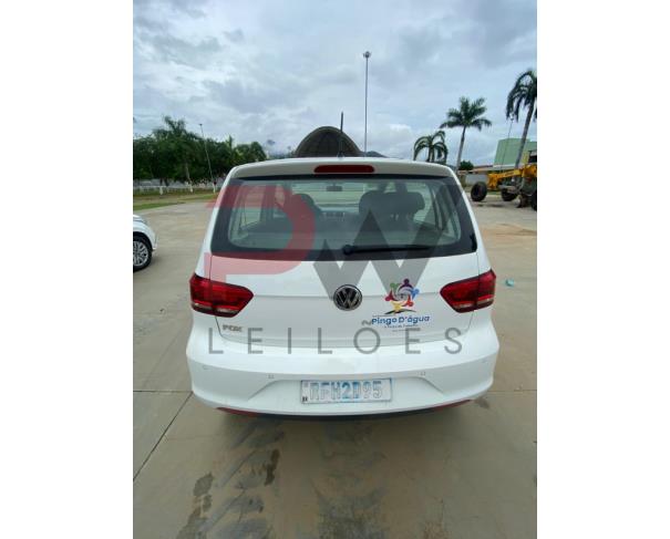 Foto de AUTOMOVEL VW/FOX CONNECT MB, RENAVAM Nº 01233804062, CHASSI Nº 9BWAB45Z6L4027056, ANO FABRICAÇÃO 2019, ANO MODELO 2020, COR BRANCA, FLEX (ÁLCOOL/GASOLINA), 104 CV, VEÍCULO DE 5 PASSAGEIROS, NO ESTADO EM QUE SE ENCONTRA.