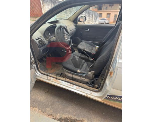 Foto de FIAT/STRADA WORKING, ALCOOL/GASOLINA, PRATA, 2015/2015, CHASSI: ...45316, NO ESTADO EM QUE SE ENCONTRA.