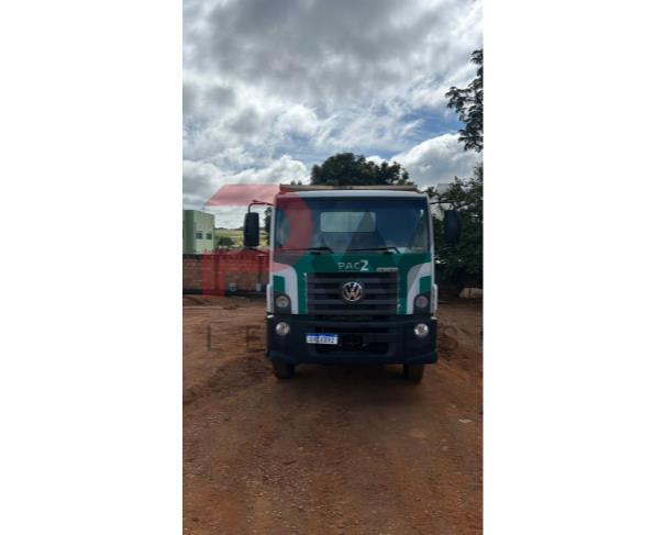 Foto de CAMINHAO, VW/26.280 CRM 6X4, BRANCA, 2013/2014, DIESEL, CHASSI: 95365826XER418107, RENAVAM: 0100178025, NO ESTADO EM QUE SE ENCONTRA.