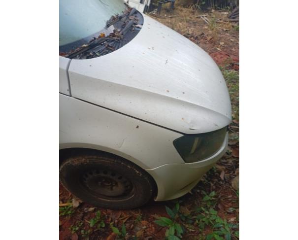 Foto de AUTOMOVEL, VW/GOL CITY MC S, BRANCA, 2014/2015, ALCOOL/GASOLINA, CHASSI: 9BWAB45U7FP123575, RENAVAM: 01035620887, NO ESTADO EM QUE SE ENCONTRA.