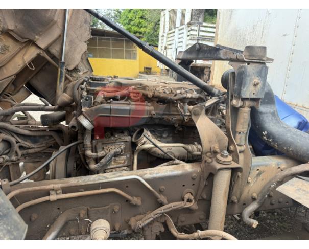 Foto de ESPECIAL / CAMINHAO IVECO/TECTOR 170E22, 2014/2014, DIESEL, BRANCA, CHASSI: 93ZA1RGH0E8926712, RENAVAM: 01015470855, NO ESTADO EM QUE SE ENCONTRA. MOTOR AVARIADO.CHASSI COM IMPLEMENTO CARROCERIA DE MADEIRA. 