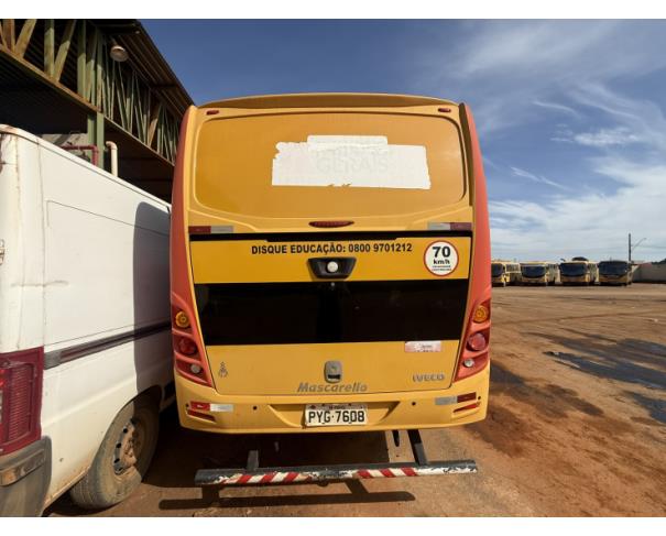 Foto de ONIBUS IVECO/WAYCLASS 70C17HDE, DIESEL, AMARELA, 2016/2016, CHASSI: 93ZL68C01G8469242, RENAVAM: 01096011082, NO ESTADO EM QUE SE ENCONTRA. 