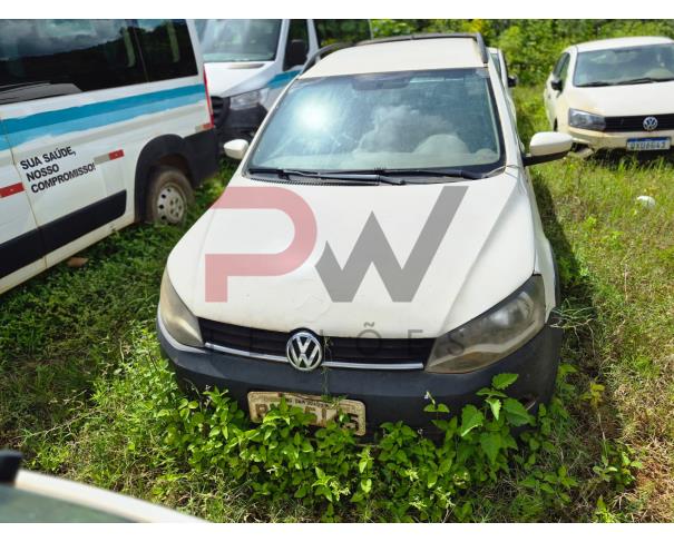 Foto de CAMINHONETE, VW/SAVEIRO CD TL MB, BRANCA, 2014/2015, ALCOOL/GASOLINA, RENAVAM: 01021954982, CHASSI: 9BWJB45U1FP091951, NO ESTADO EM QUE SE ENCONTRA.
