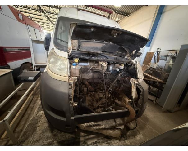 Foto de CAMINHONETE I/FIAT DUCATO RONTEC AMB, DIESEL, BRANCA, 2019/2019, CHASSI: 3C6DFVDK1KE546851, RENAVAM: 01219733510, NO ESTADO EM QUE SE ENCONTRA.