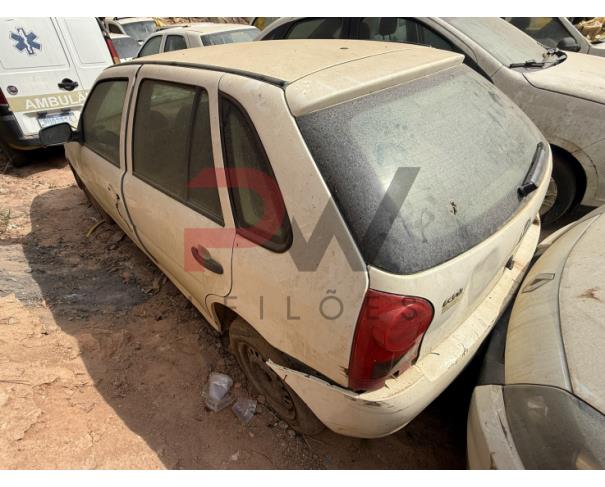 Foto de AUTOMOVEL VW/GOL 1.0 GIV, ALCOOL/GASOLINA, BRANCA, 2012/2012, CHASSI: 9BWAA05W7CP099836, RENAVAM: 00461884380, NO ESTADO EM QUE SE ENCONTRA.