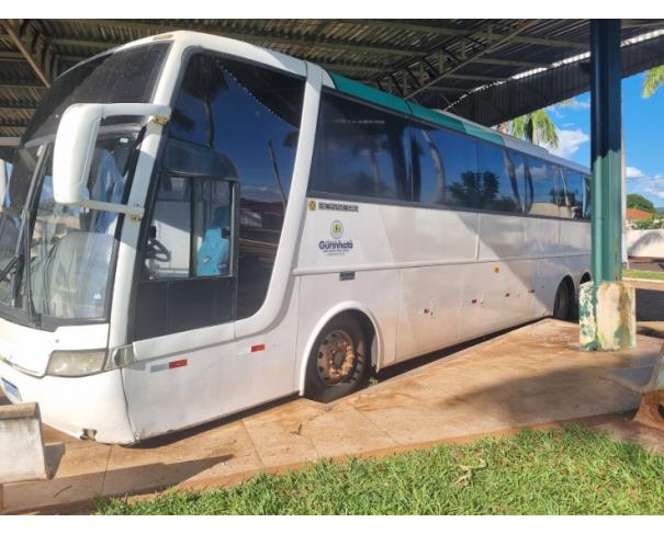 Foto de ONIBUS, SCANIA/BUSSCAR JUM BUS R, BRANCA, 2003/2003, DIESEL, CHASSI: 9BSK6X2BE33540294, RENAVAM: 00804781575, NO ESTADO EM QUE SE ENCONTRA.