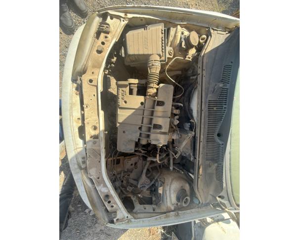 Foto de AUTOMOVEL, FIAT/PALIO FIRE FLEX, BRANCA, 2005/2006, ALCOOL/GASOLINA, CHASSI: 9BD17146G62703853, RENAVAM: 00872853489, NO ESTADO EM QUE SE ENCONTRA.