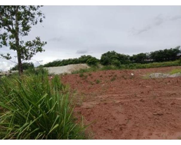 Foto de Lote nº 40, Quadra nº 07, situado na Rua Imbiara, no loteamento denominado Distrito Industrial, Araxá/MG, com área de 1.608,03m², matriculado sob nº 19.605 no Registro de Imóveis de Araxá.