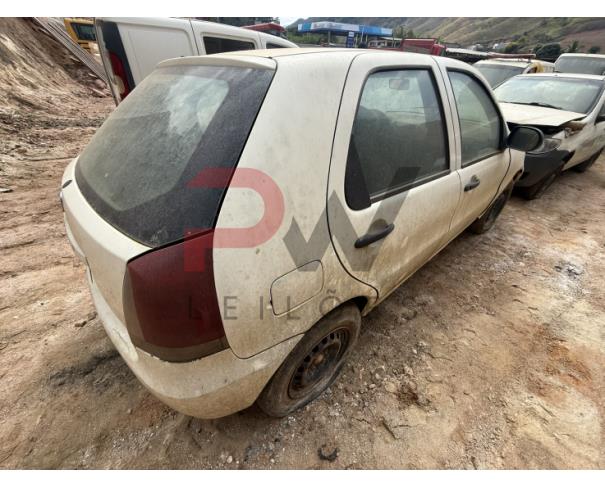 Foto de AUTOMOVEL FIAT/PALIO FIRE, ALCOOL/GASOLINA, 2016/2016, BRANCA, CHASSI: 9BD17122ZG7591921, RENAVAM: 01102445875, NO ESTADO EM QUE SE ENCONTRA.