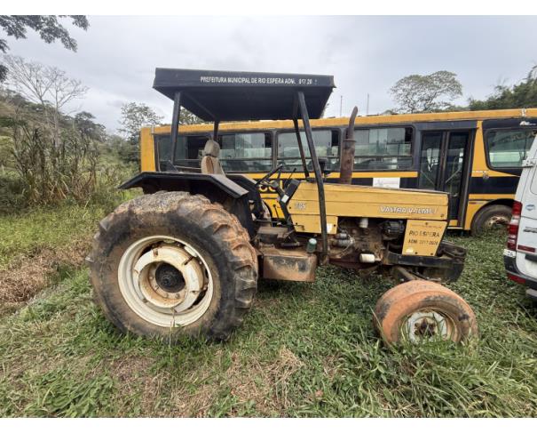 Foto de TRATOR AGRICOLA VALMET 785, ANO: 1998, SÉRIE: 0785F72261, NO ESTADO EM QUE SE ENCONTRA