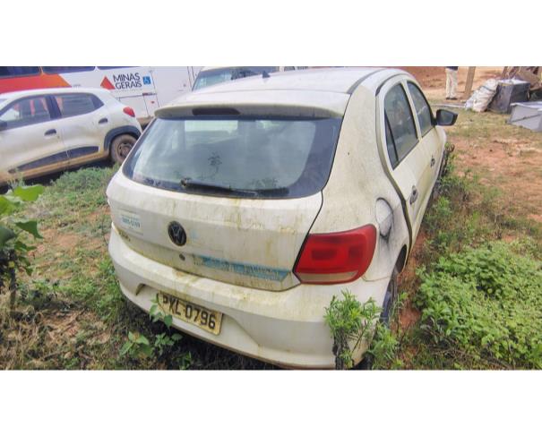 Foto de VW GOL SPECIAL MB PASSAGEIRO AUTOMOVEL, BRANCA, ALCOOL/GASOLINA, 2016/2016, RENAVAM: 01079807737, CHASSI: 9BWAA45U7GP514519, NO ESTADO EM QUE SE ENCONTRA.