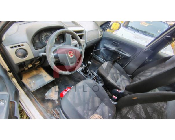 Foto de FIAT/PALIO FIRE, ALCOOL/GASOLINA, BRANCA, 2015/2015, CHASSI: 9BD17122ZF7545419, RENAVAM: 1055471119, NO ESTADO EM QUE SE ENCONTRA.