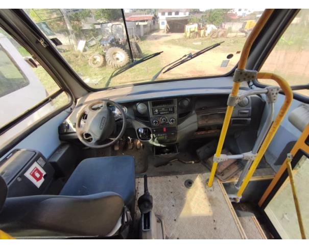 Foto de ONIBUS, IVECO/CITYCLASS 70C17, 2013/2013, AMARELA, DIESEL, CHASSI: 93ZL68C01D8452777, RENAVAM: 00565518089, NO ESTADO EM QUE SE ENCONTRA.