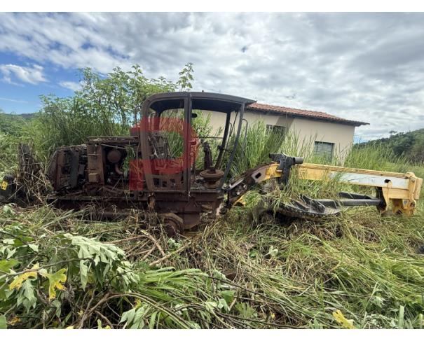 Foto de MOTONIVELADORA NEW HOLLAND,  RG 140 - B, AMARELA, ANO 2013, SERIE NDAF02974, CHASSI HBZN0140EDAAF02974, NO ESTADO EM QUE SE ENCONTRA.