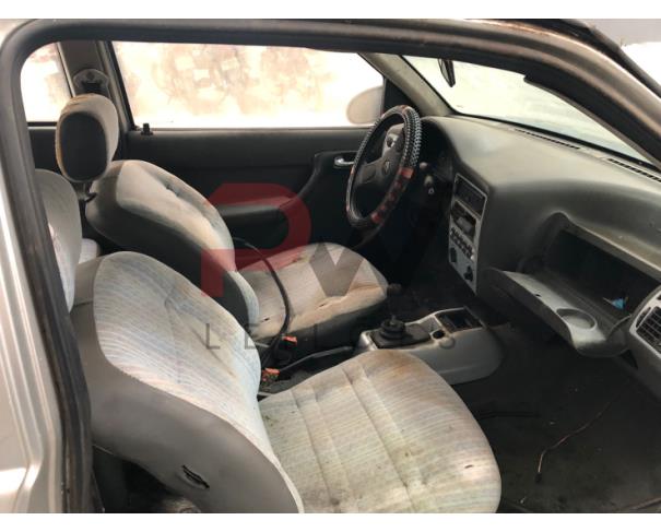 Foto de PASSAGEIRO / VW / GOL I / Placa: KQN0382 /UF: MG / Município: Conselheiro Lafaiete /Ano fabricação: 1996 /Ano modelo: 1996 / Cor: PRATA / Chassi:9BWZZZ377TT099480 /Motor: 269145 /RENAVAM: 00655302760, NO ESTADO EM QUE SE ENCONTRA. 