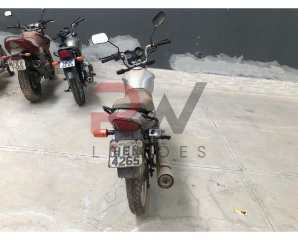 Foto de PASSAGEIRO / HONDA / CG 150 TITAN ES / Placa: HEN4265 / UF: MG / Município: Astolfo Dutra / Ano fabricação: 2007 / Ano modelo: 2007 / Cor: PRATA / Chassi: 9C2KC08507R057444 / Motor: KC08E57057444 /RENAVAM: 00913793779, NO ESTADO EM QUE SE ENCONTRA. 