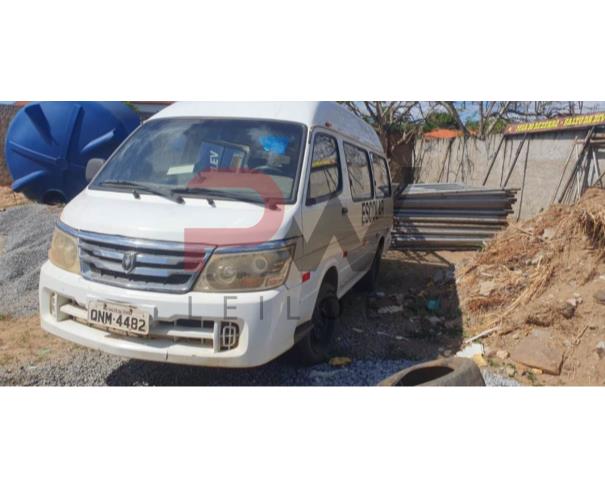 Foto de PASSAGEIRO / MICROONIBUS I/JINBEI VKNVAN, GASOLINA, BRANCA, 2015/2016, PLACA QNM-4482, CHASSI: LSYHDAAB0GK018719, RENAVAM: 01133169209, NO ESTADO EM QUE SE ENCONTRA.