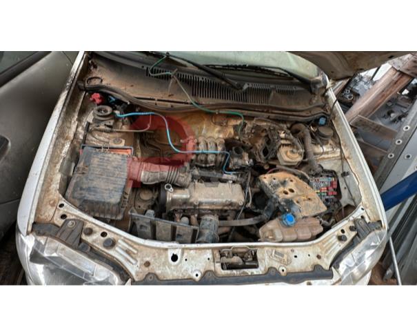 Foto de AUTOMOVEL FIAT/PALIO FIRE, ALCOOL/GASOLINA, BRANCA, 2014/2015, CHASSI: ...65065, NO ESTADO EM QUE SE ENCONTRA.