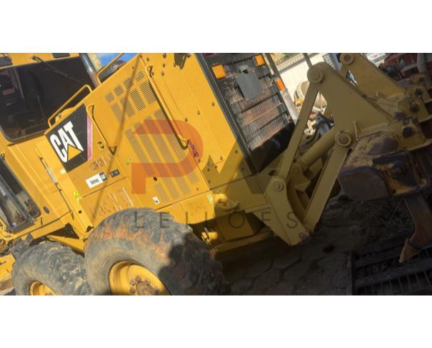 Foto de MOTONIVELADORA CATERPILLAR 120K, AMARELA, SERIE: KHX58530  CHASSI: CAT120KMJAP06027, NO ESTADO EM QUE SE ENCONTRA.