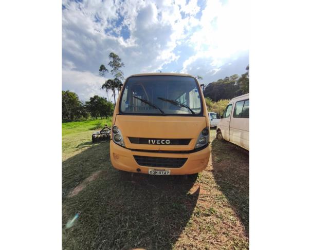 Foto de ONIBUS, IVECO/CITYCLASS 70C17, 2013/2013, AMARELA, DIESEL, CHASSI: 93ZL68C01D8452777, RENAVAM: 00565518089, NO ESTADO EM QUE SE ENCONTRA.