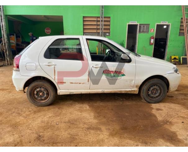 Foto de PASSAGEIRO / AUTOMOVEL FIAT/PALIO FIRE, BRANCA, ALCOOL/GASOLINA, 2016/2016, PLACA PXQ-4D41, CHASSI: 9BD17122ZG7584536, RENAVAM: 01083296130, NO ESTADO EM QUE SE ENCONTRA. 