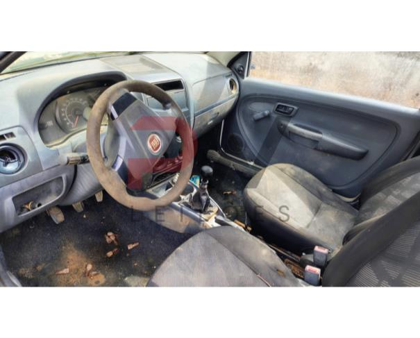 Foto de AUTOMOVEL FIAT/PALIO FIRE, 2016/2016, BRANCA, ALCOOL/GASOLINA, CHASSI: ...78149, NO ESTADO EM QUE SE ENCONTRA.